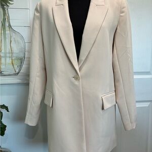 Nine West Cream Blazer with Notched Lapels